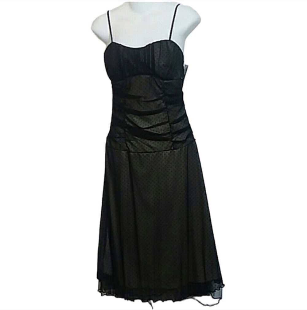 Trixxi Clothing Company] Polka Dot Black Dress Size Medium - Picture 8 of 9